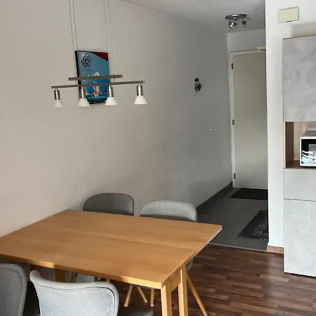 アパート Salute 206 ロイカーバード