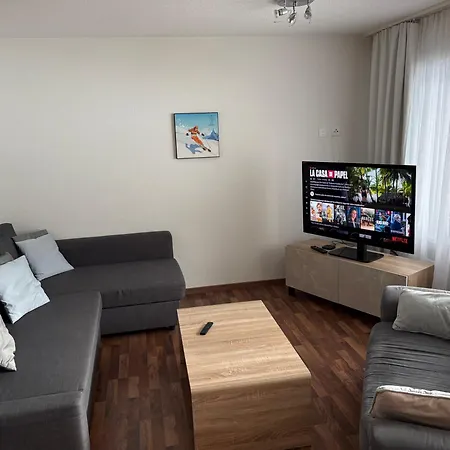 Salute 206 アパート